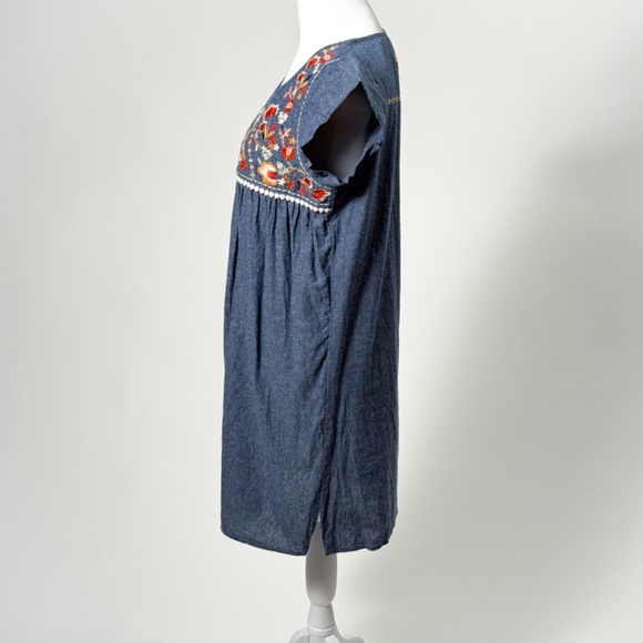 THML Florence Embroidered Yoke Shift Dress – Size M – 🌼🧺🌿🌻🌺🍂 - Picture 4 of 13